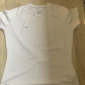 Nike short sleeve unisex shirt